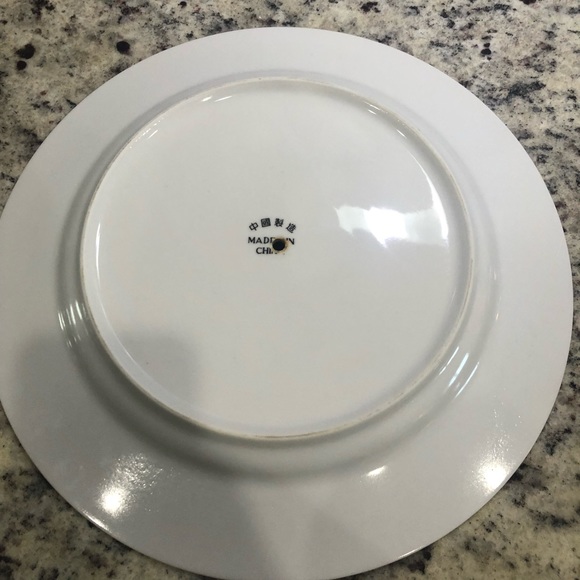 Vintage holly berries porcelain 2 tiered holiday tidbit server - Picture 7 of 10